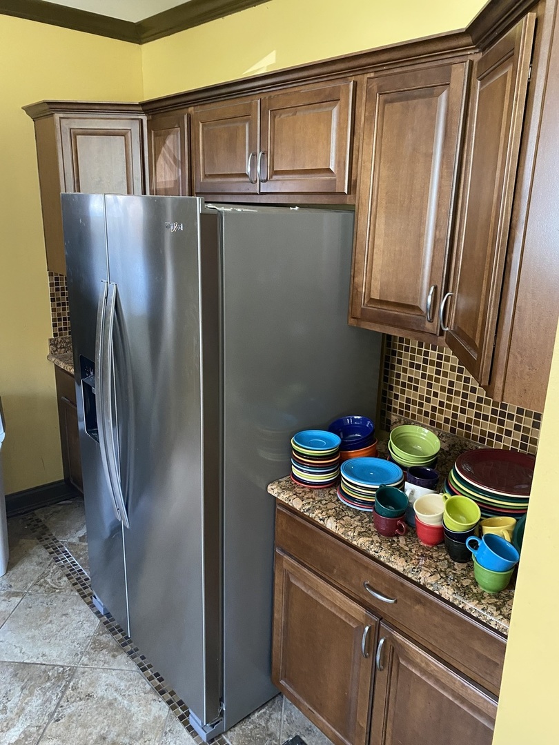 1225 E 71st Place Property Photo 17