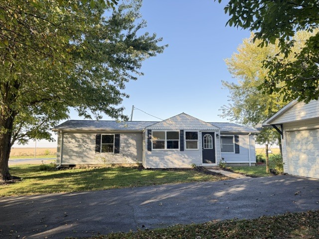 550 N Illinois Avenue