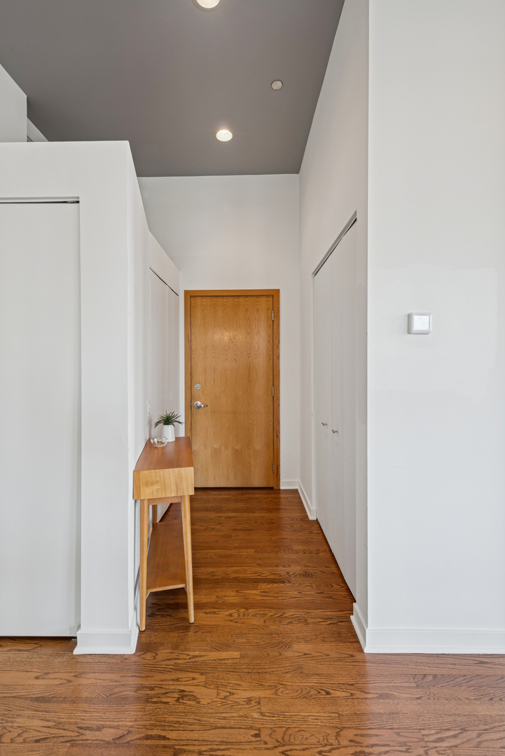 333 W Hubbard Street 801 Property Photo 12