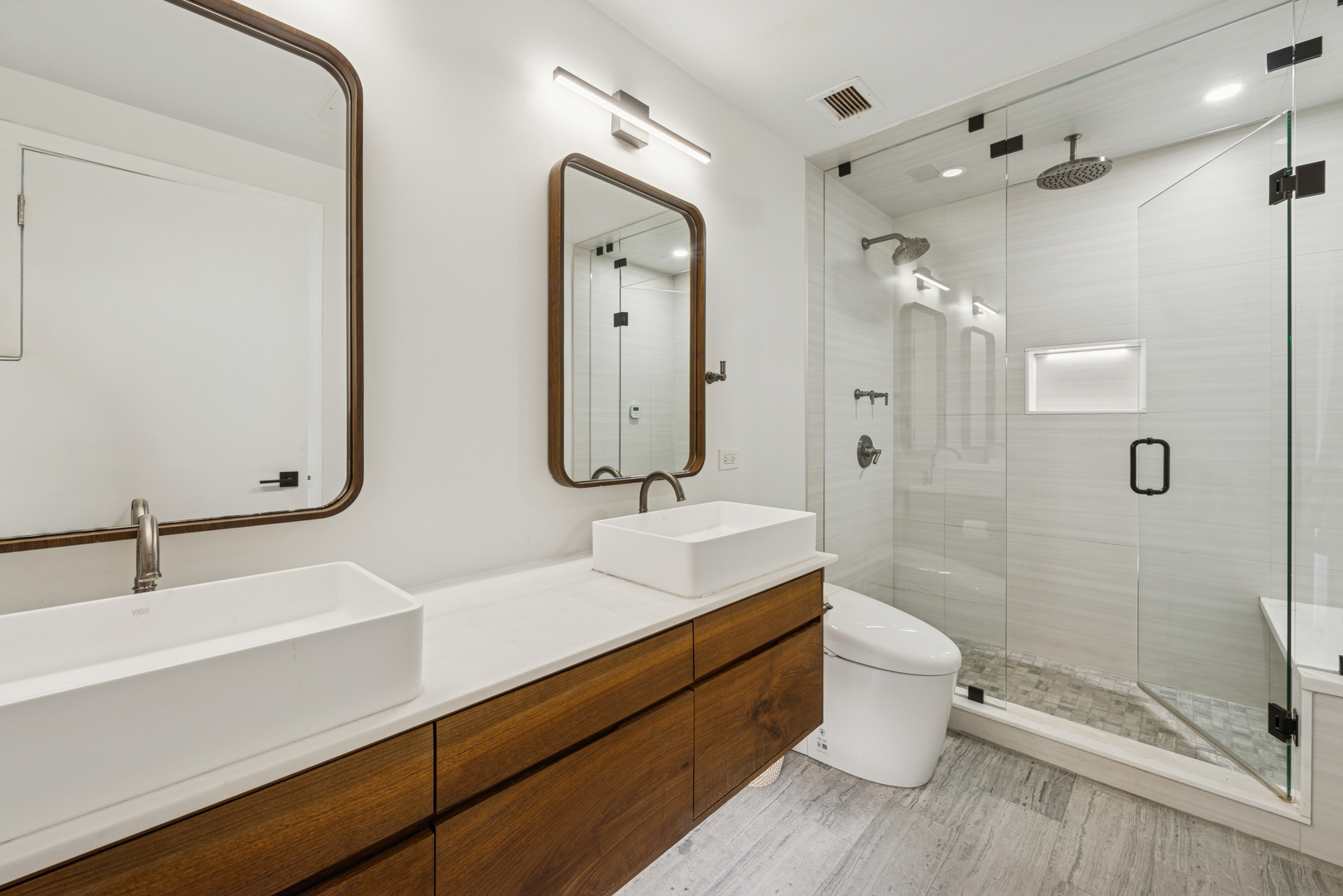 333 W Hubbard Street 801 Property Photo 16
