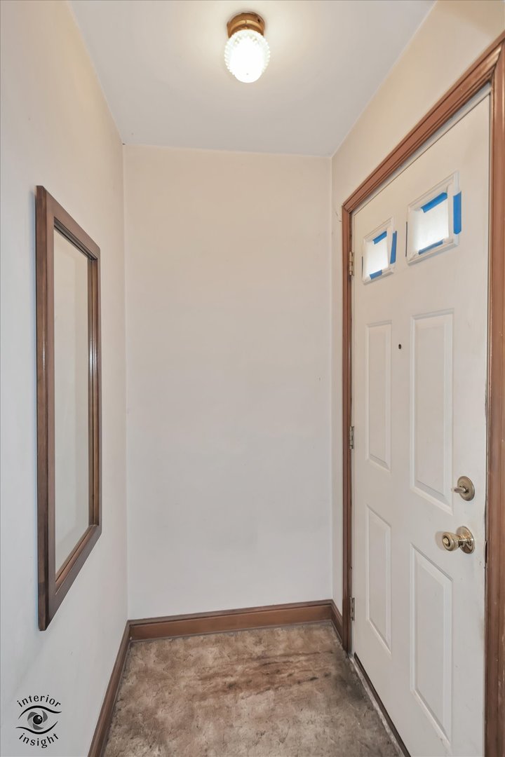 4534 S Karlov Avenue Property Photo 4