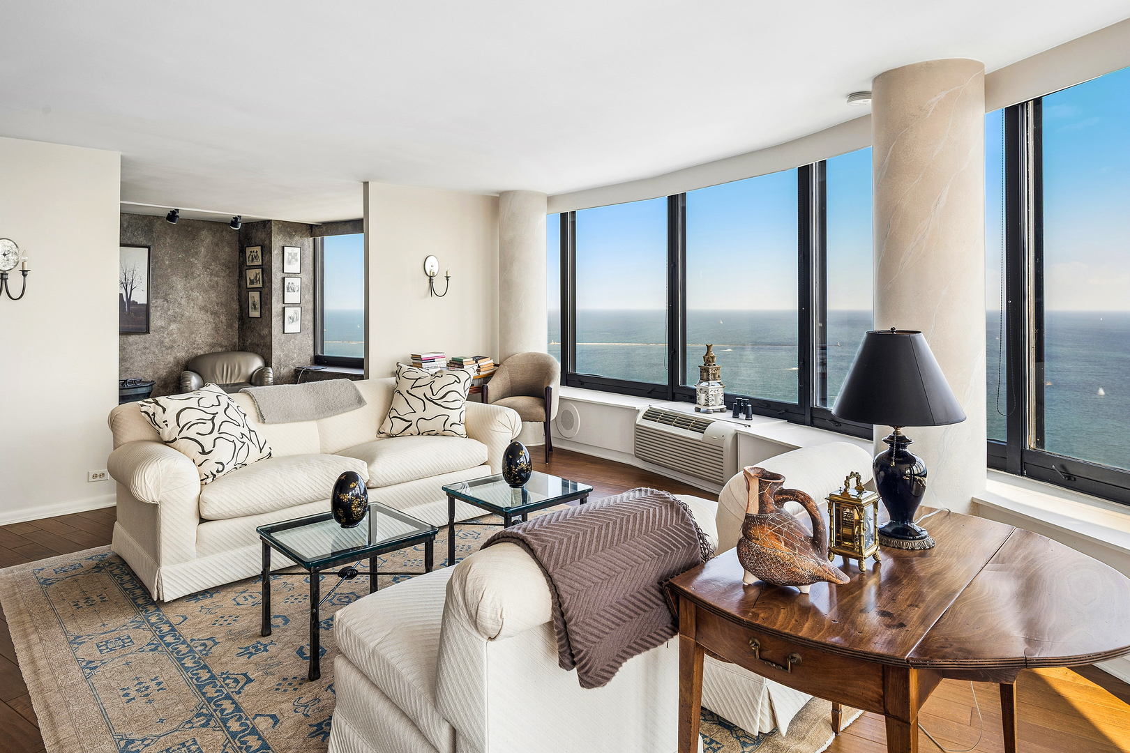 12720197 Property Photo 4