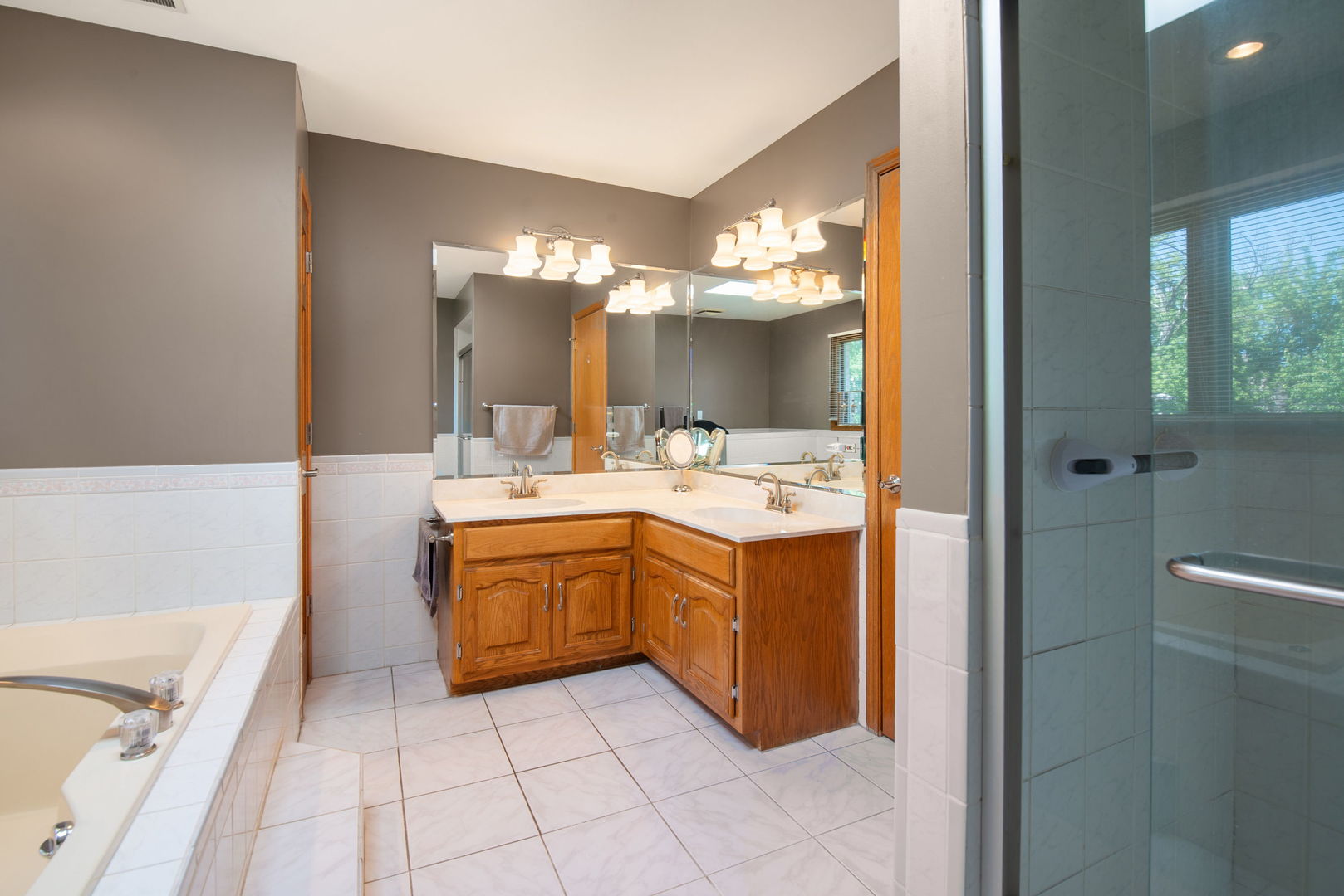 8634 W Park Lane Property Photo 15