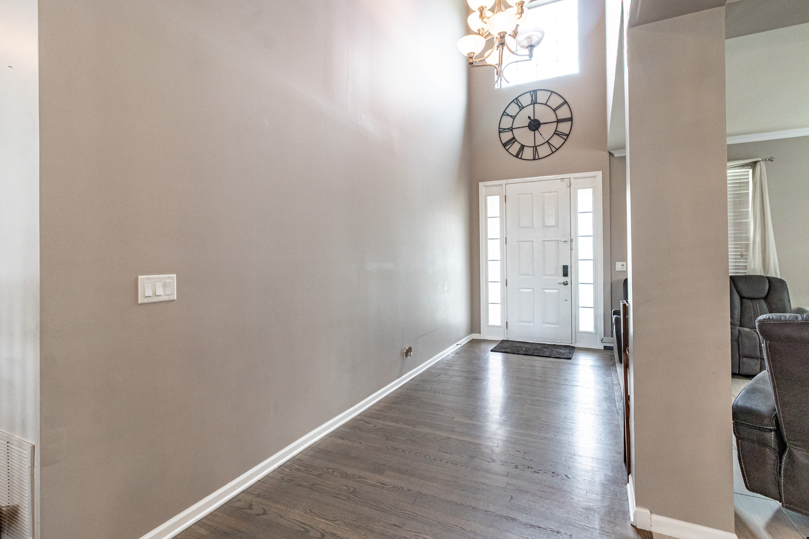 10727 Mayfield Lane Property Photo 3