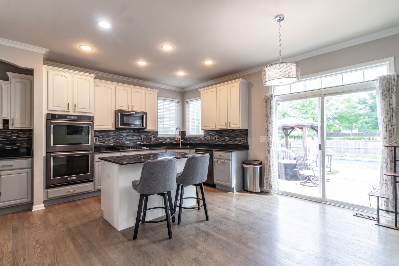 10727 Mayfield Lane Property Photo 10