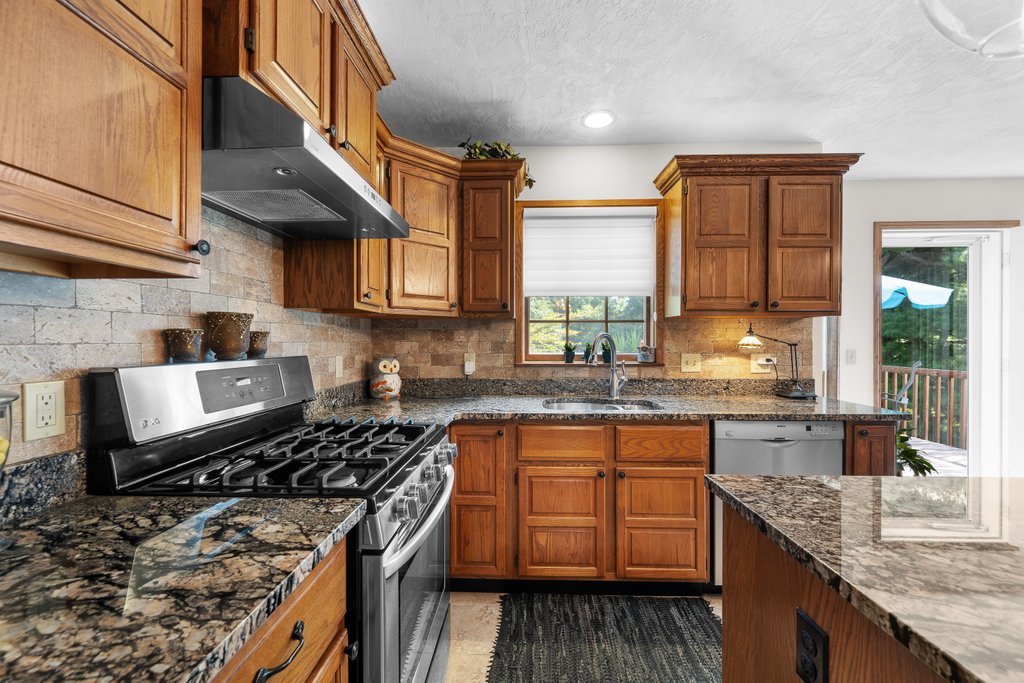 1017 W 57th Street Property Photo 10