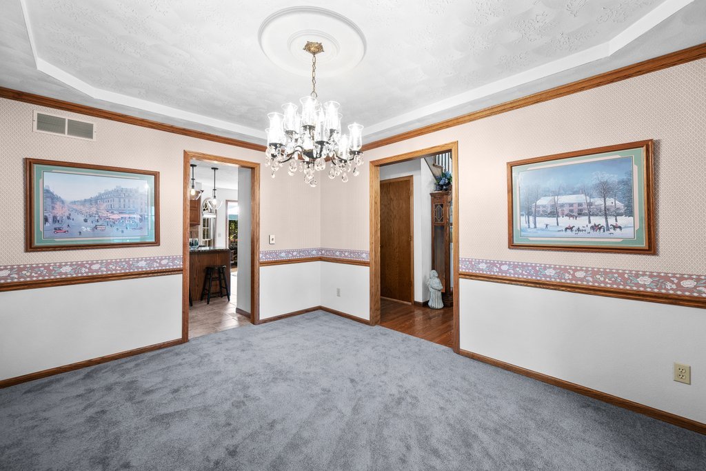1017 W 57th Street Property Photo 24