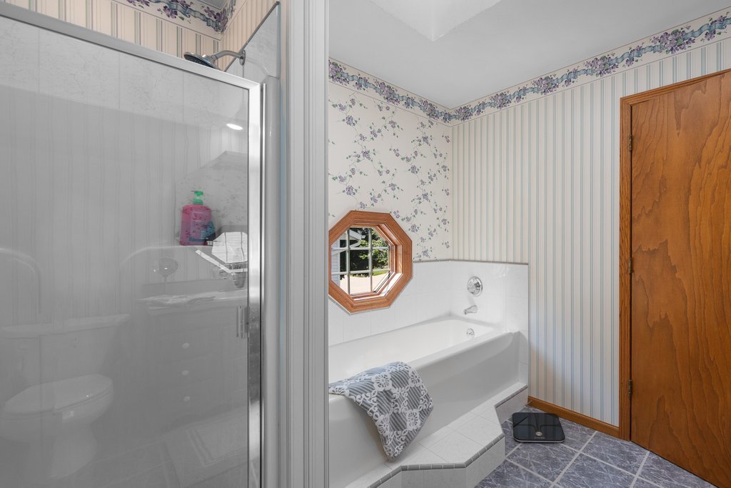 1017 W 57th Street Property Photo 37