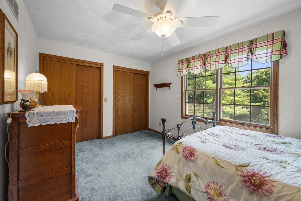 1017 W 57th Street Property Photo 39