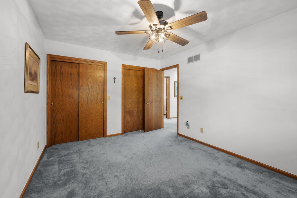 1017 W 57th Street Property Photo 42