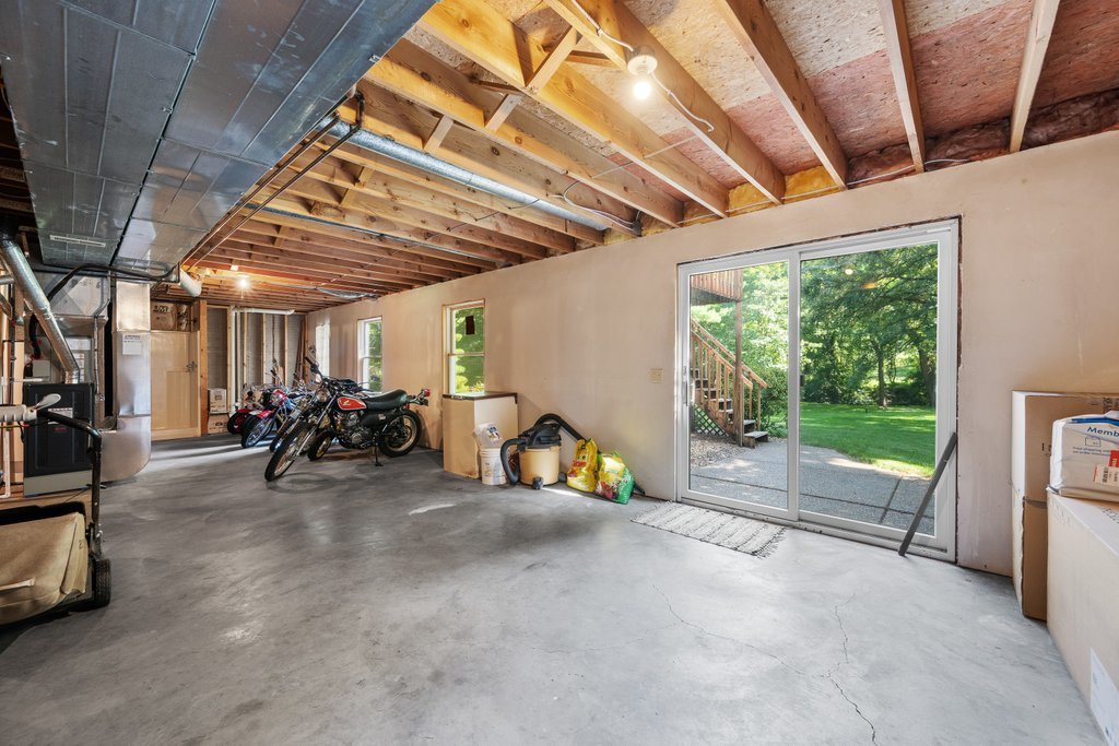 1017 W 57th Street Property Photo 43