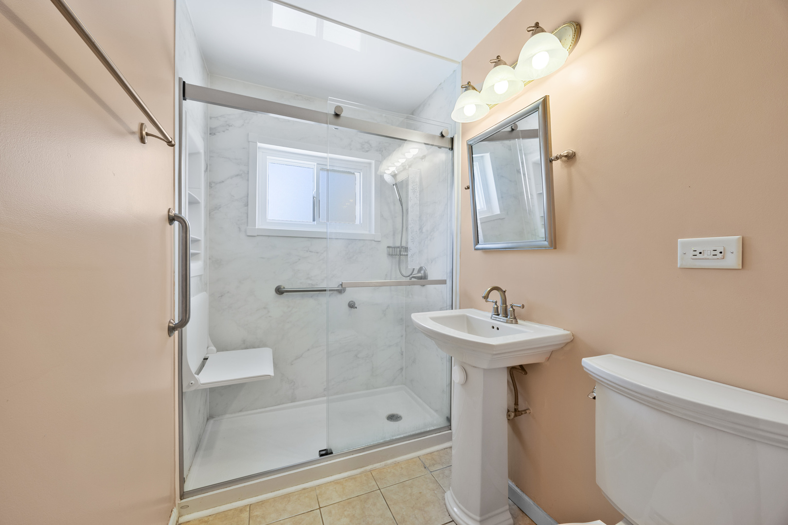 15539 Dobson Avenue Property Photo 15