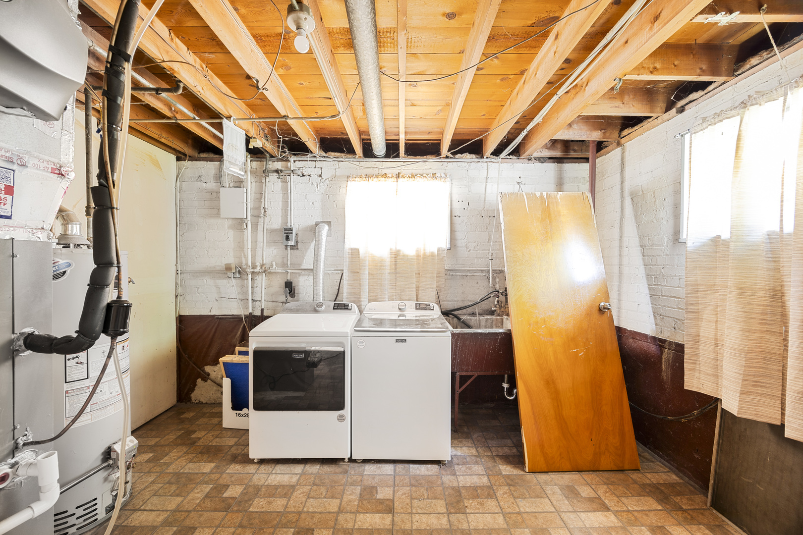 15539 Dobson Avenue Property Photo 17