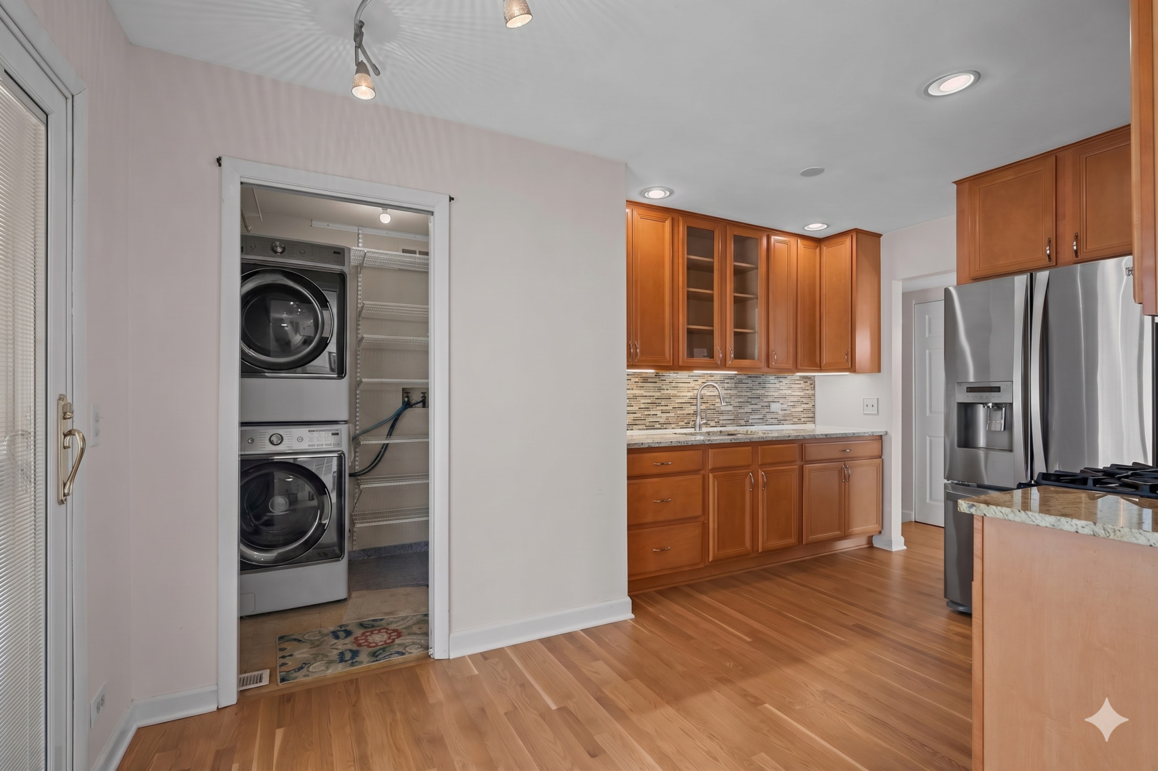 7 Greystone Court Property Photo 10