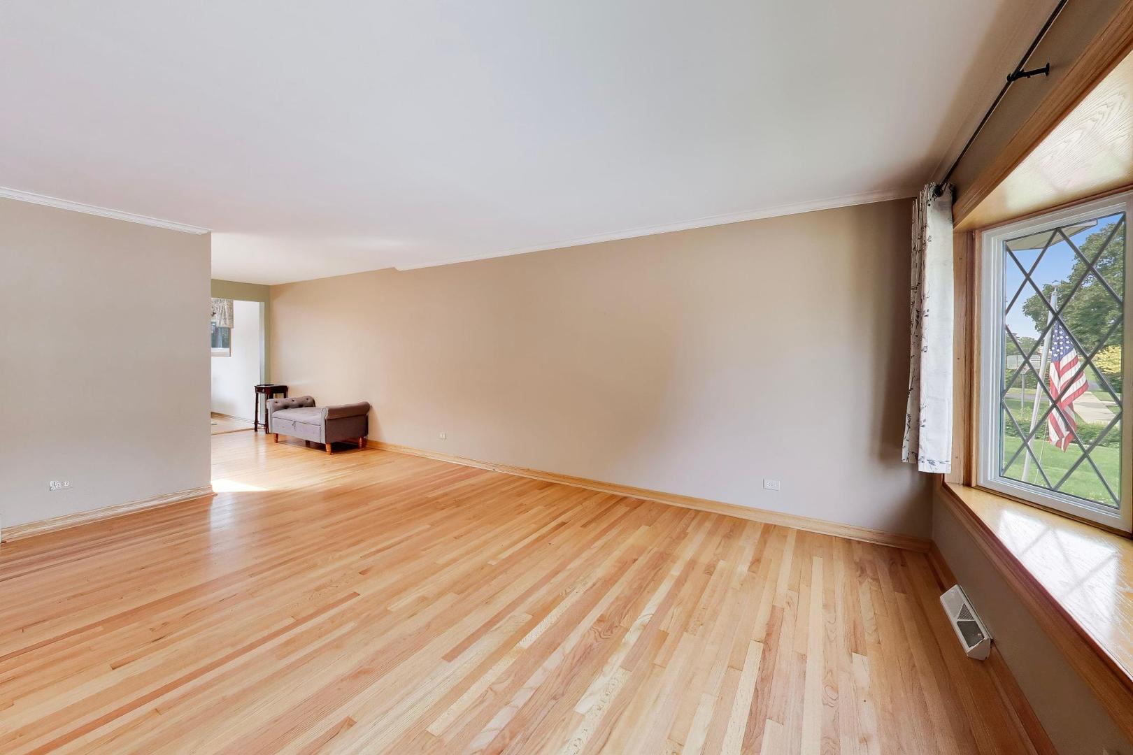 1462 Dayton Place Property Photo 4