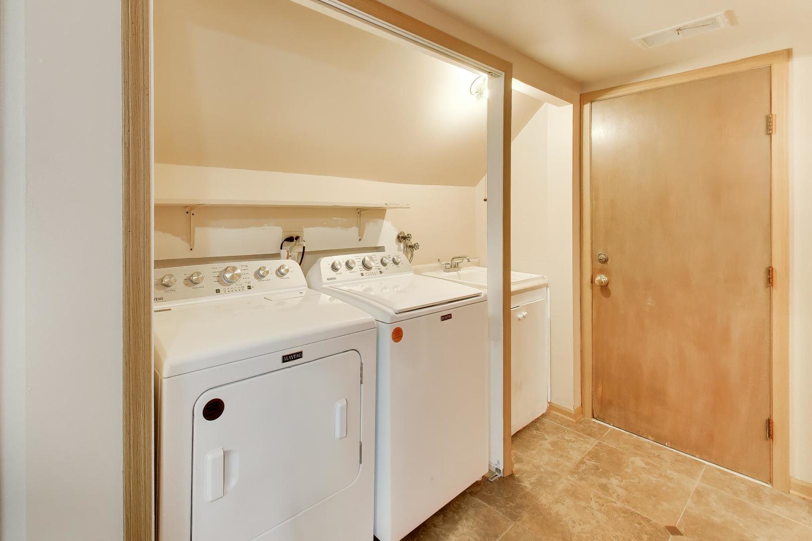 1462 Dayton Place Property Photo 27