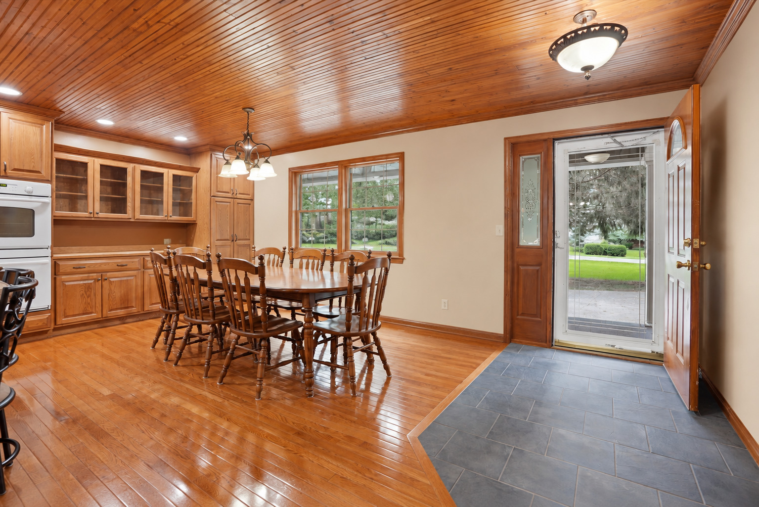 26 Timber Ridge Drive Property Photo 5