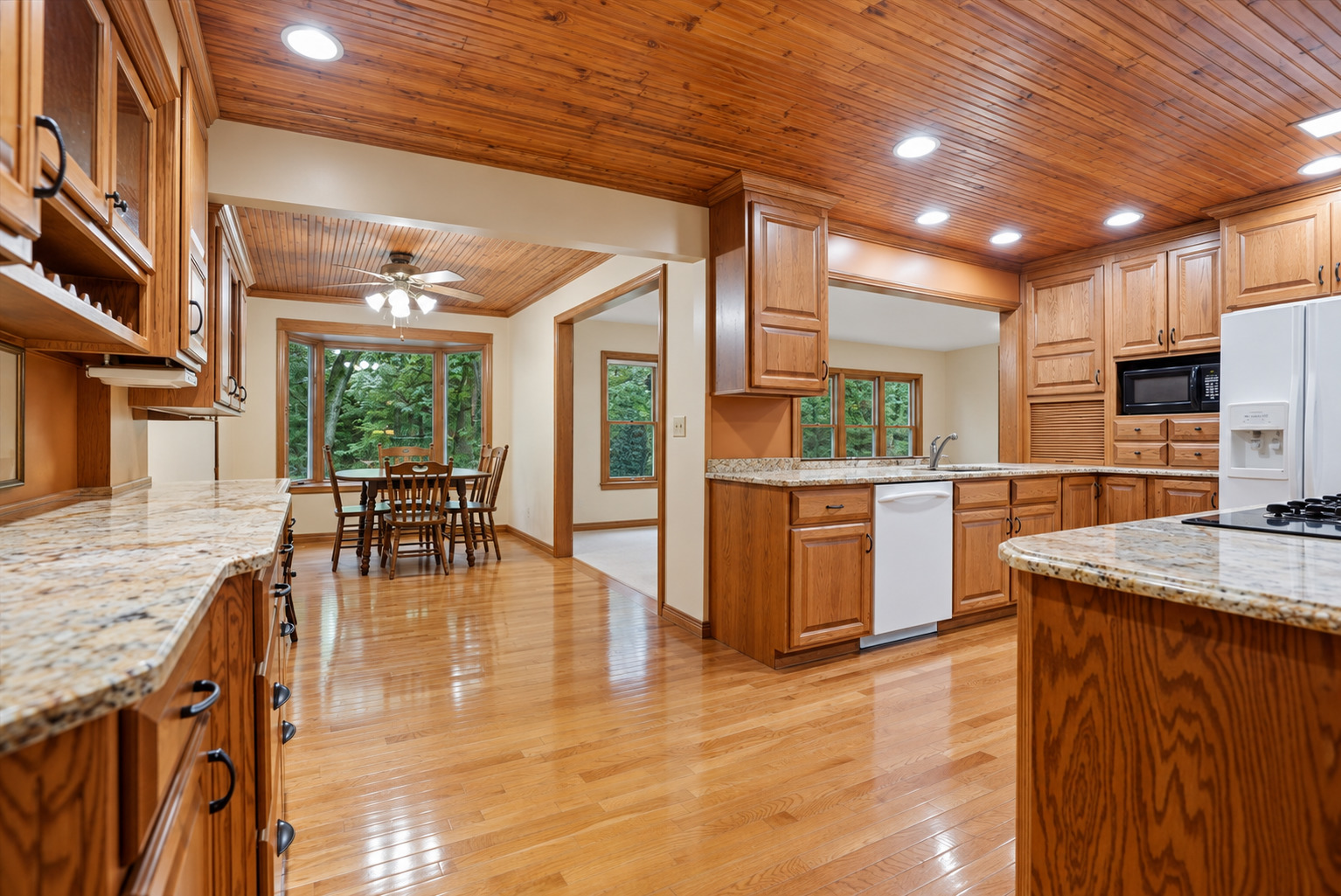 26 Timber Ridge Drive Property Photo 6