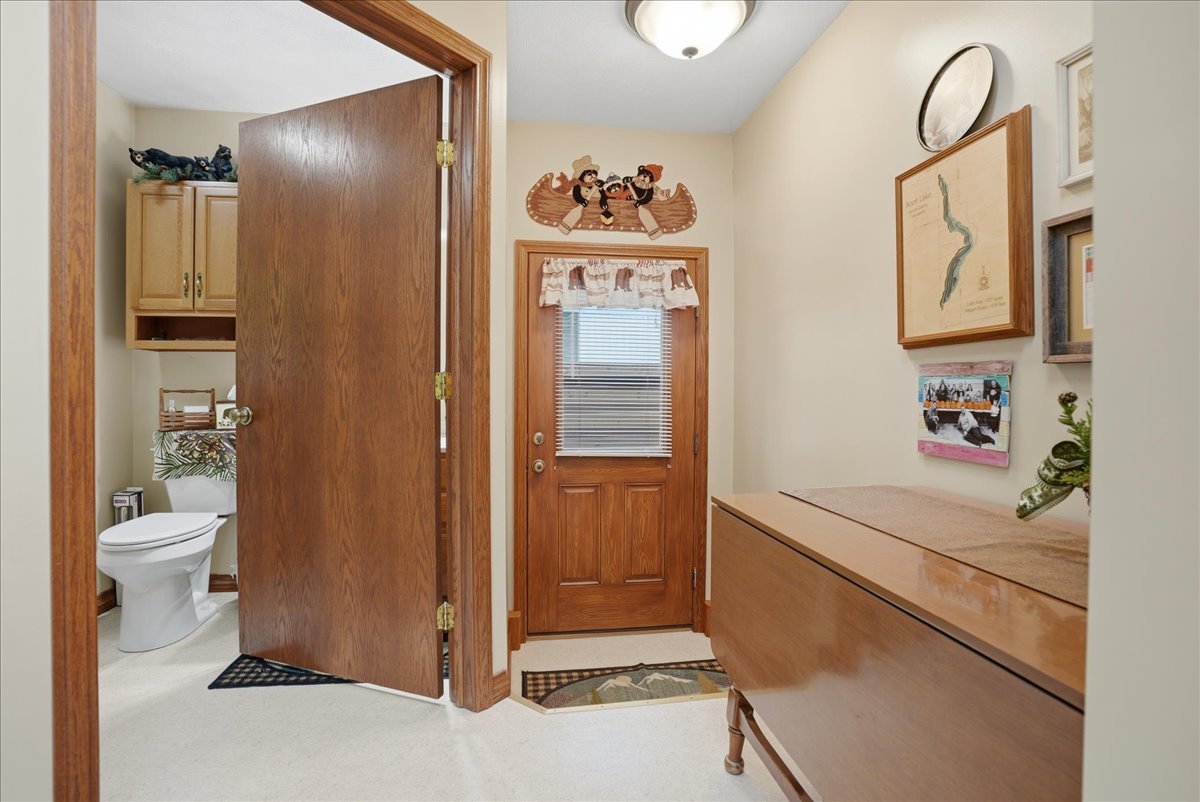 26 Timber Ridge Drive Property Photo 17