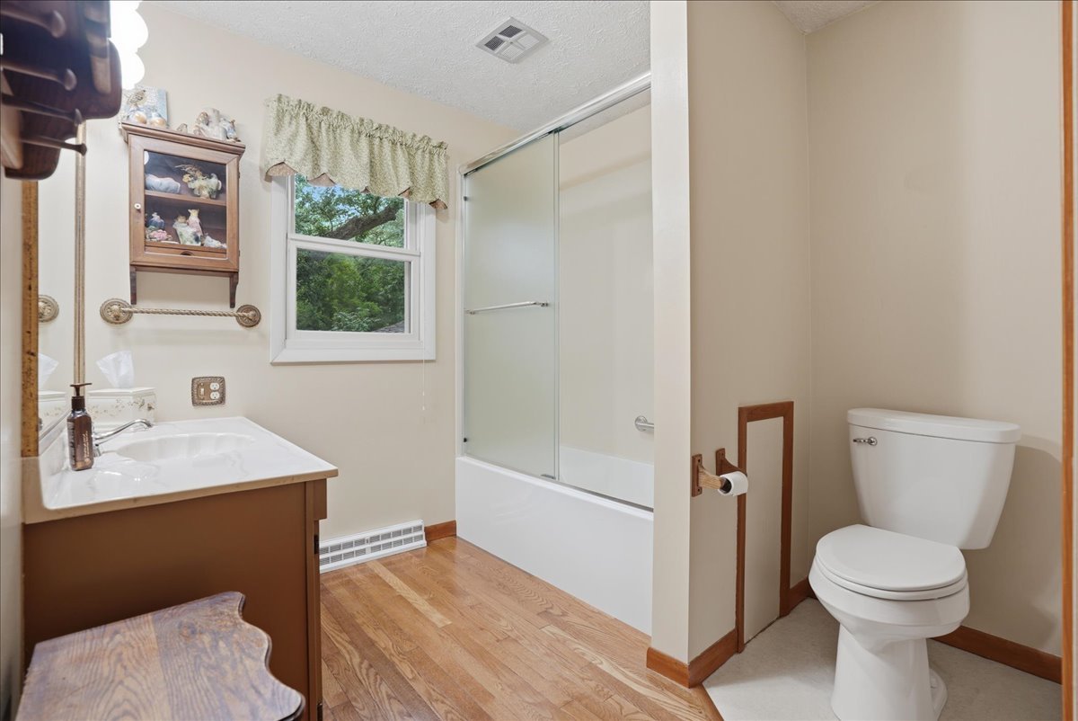 26 Timber Ridge Drive Property Photo 23