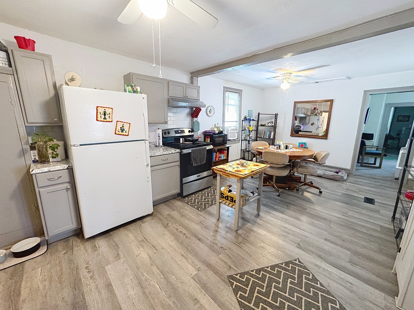 241 1st Avenue Property Photo 6
