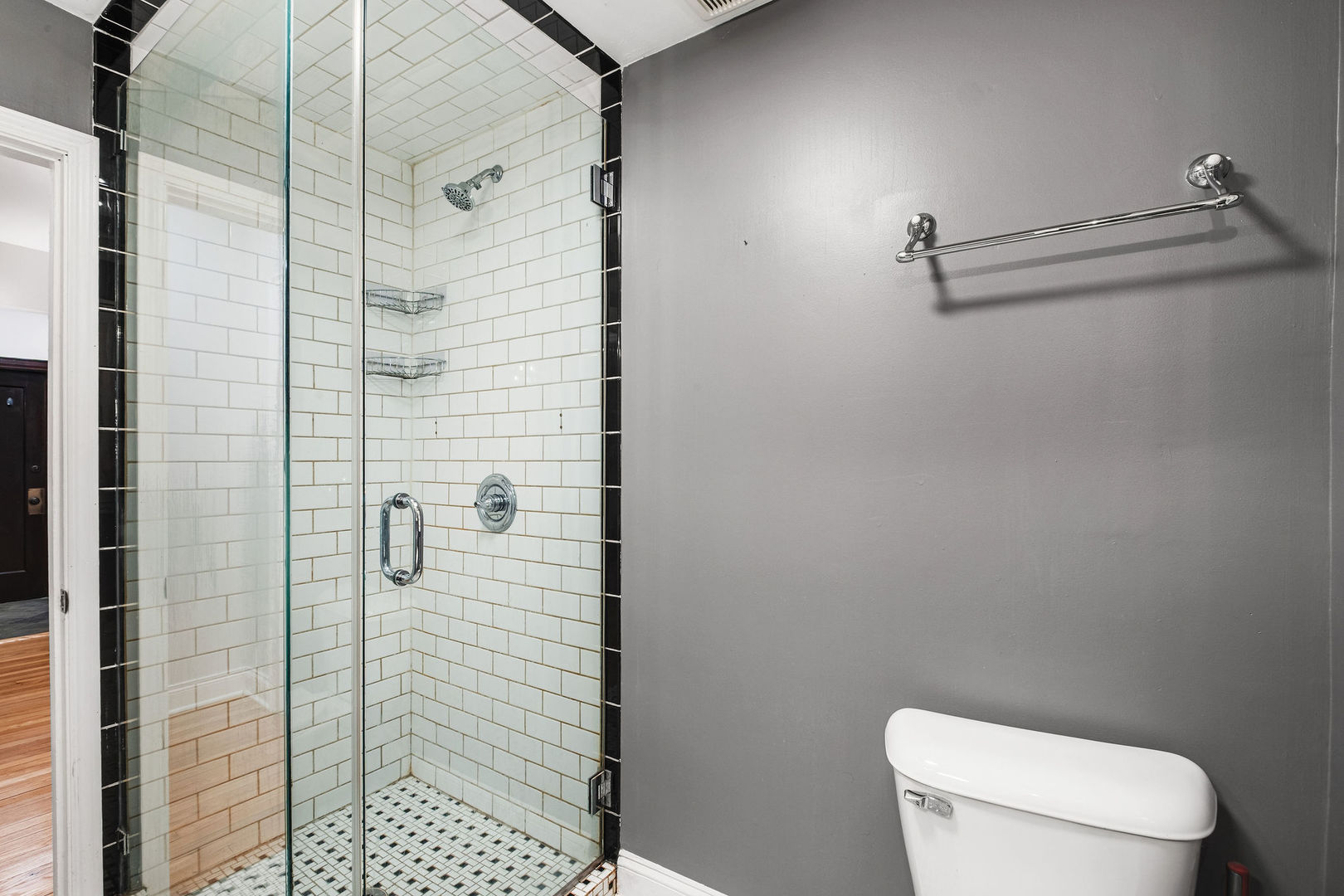 4727 N Paulina Street G Property Photo 18
