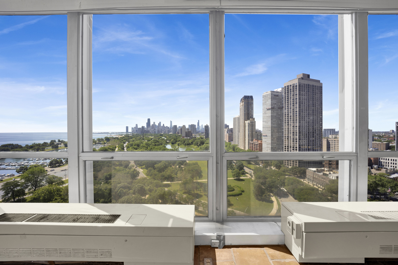 330 W Diversey Parkway 2007-09 Property Photo 6