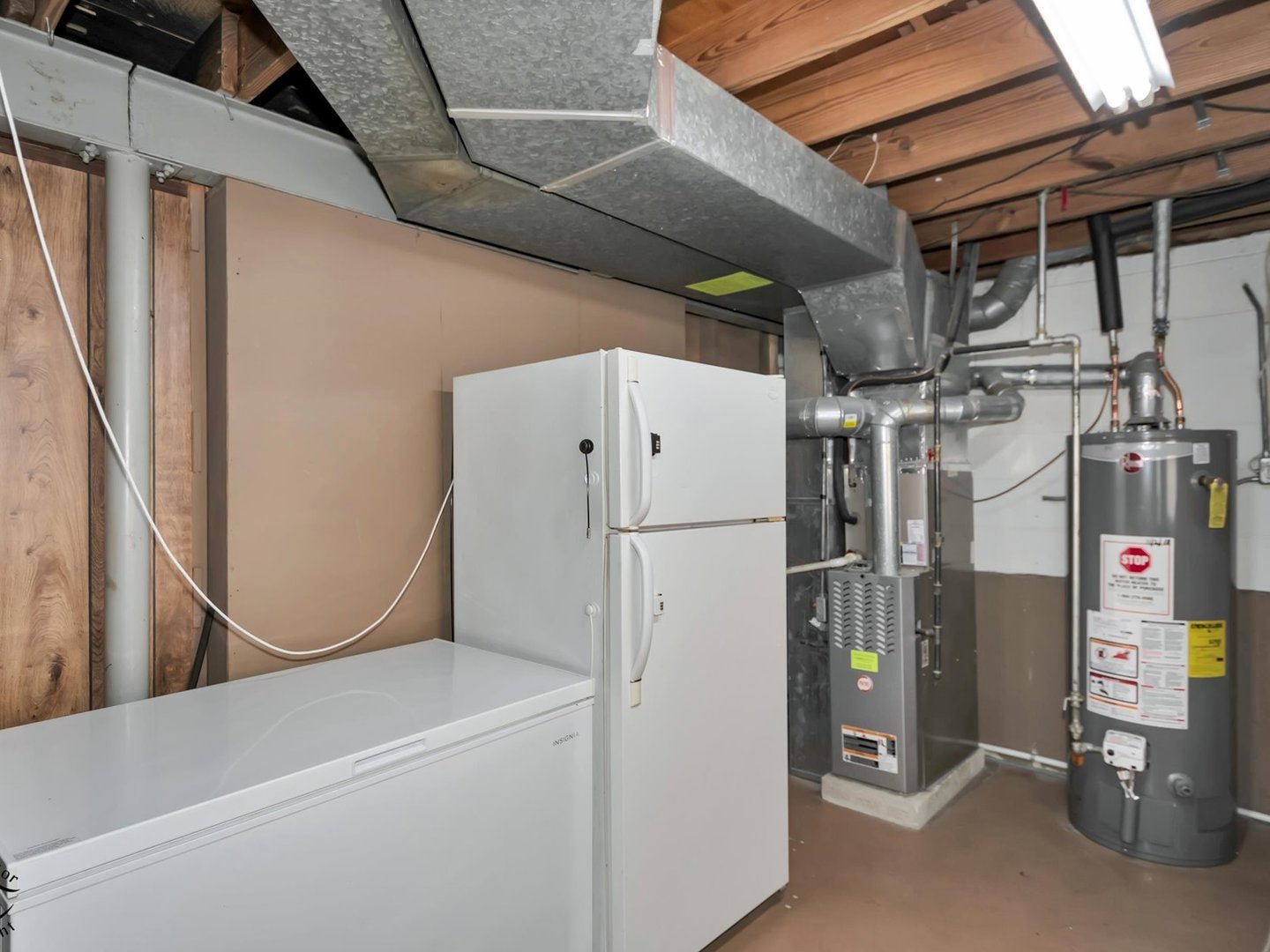 11044 Menard Avenue Property Photo 20