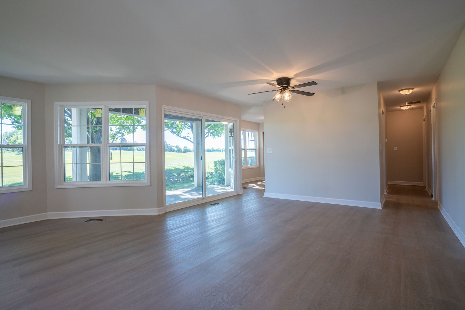 1621 Glengarry Court 1621 Property Photo 3
