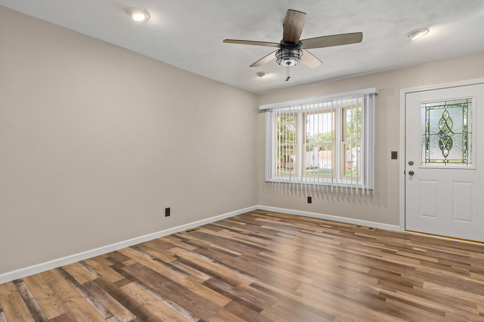 1622 Hitching Post Lane Property Photo 6