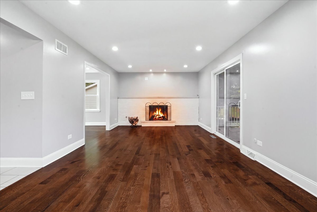 1203 Claridge Drive Property Photo 14
