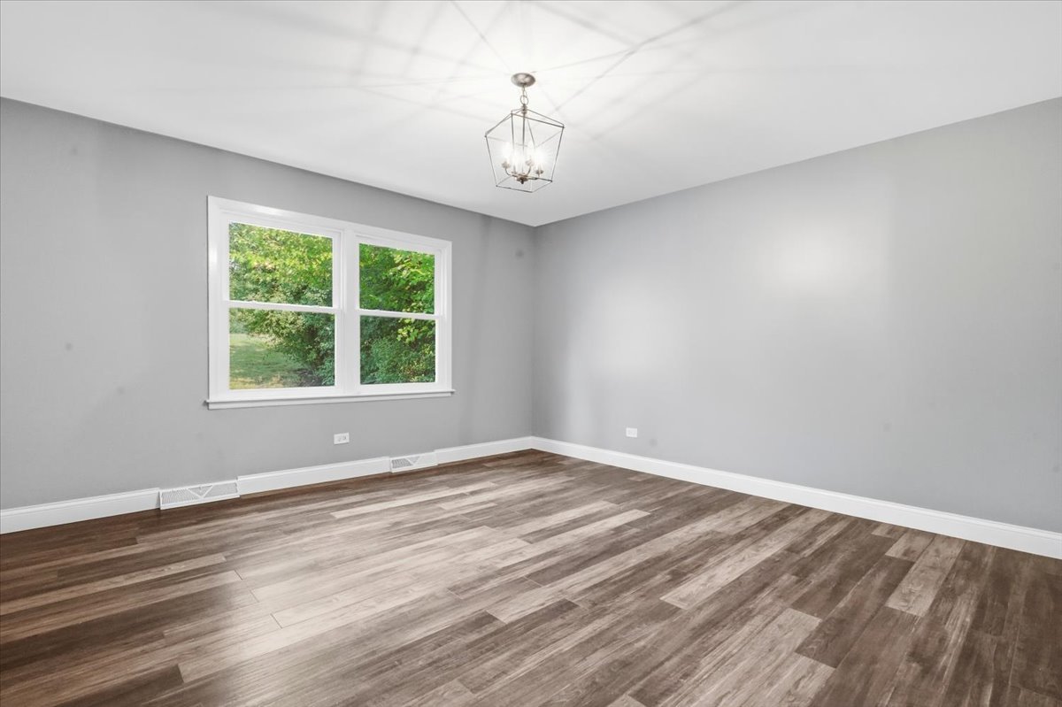 1203 Claridge Drive Property Photo 19