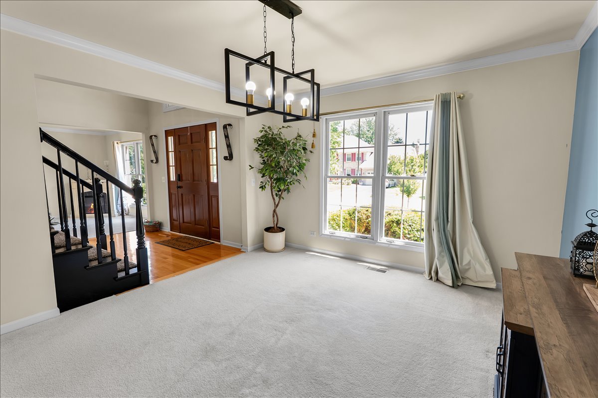1877 Marne Road Property Photo 4