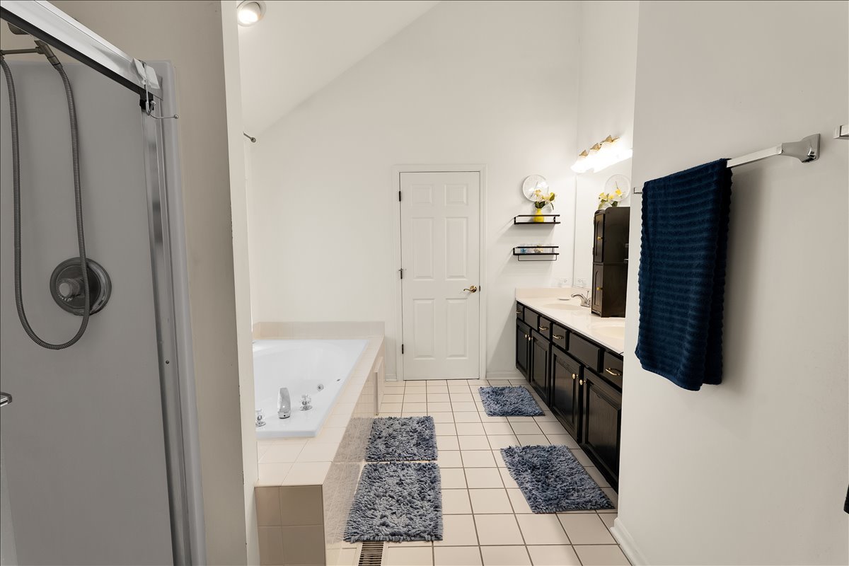 1877 Marne Road Property Photo 25