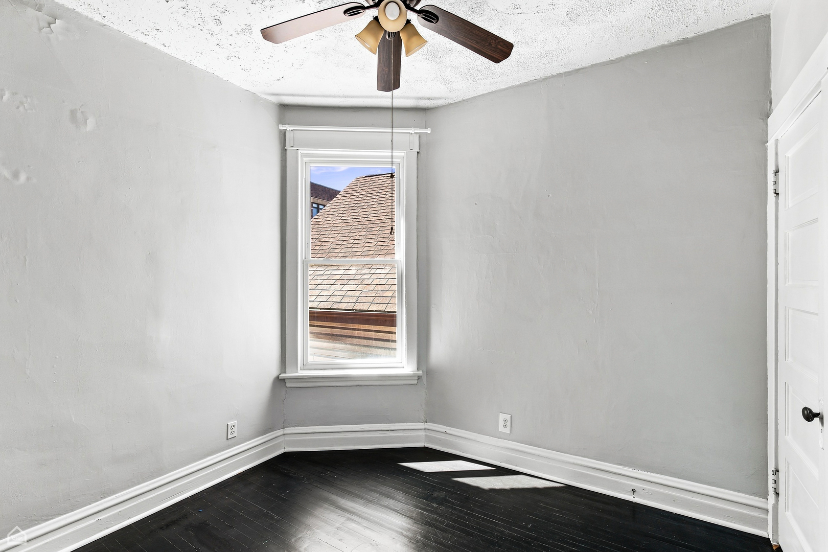 2959 N Elston Avenue Property Photo 13