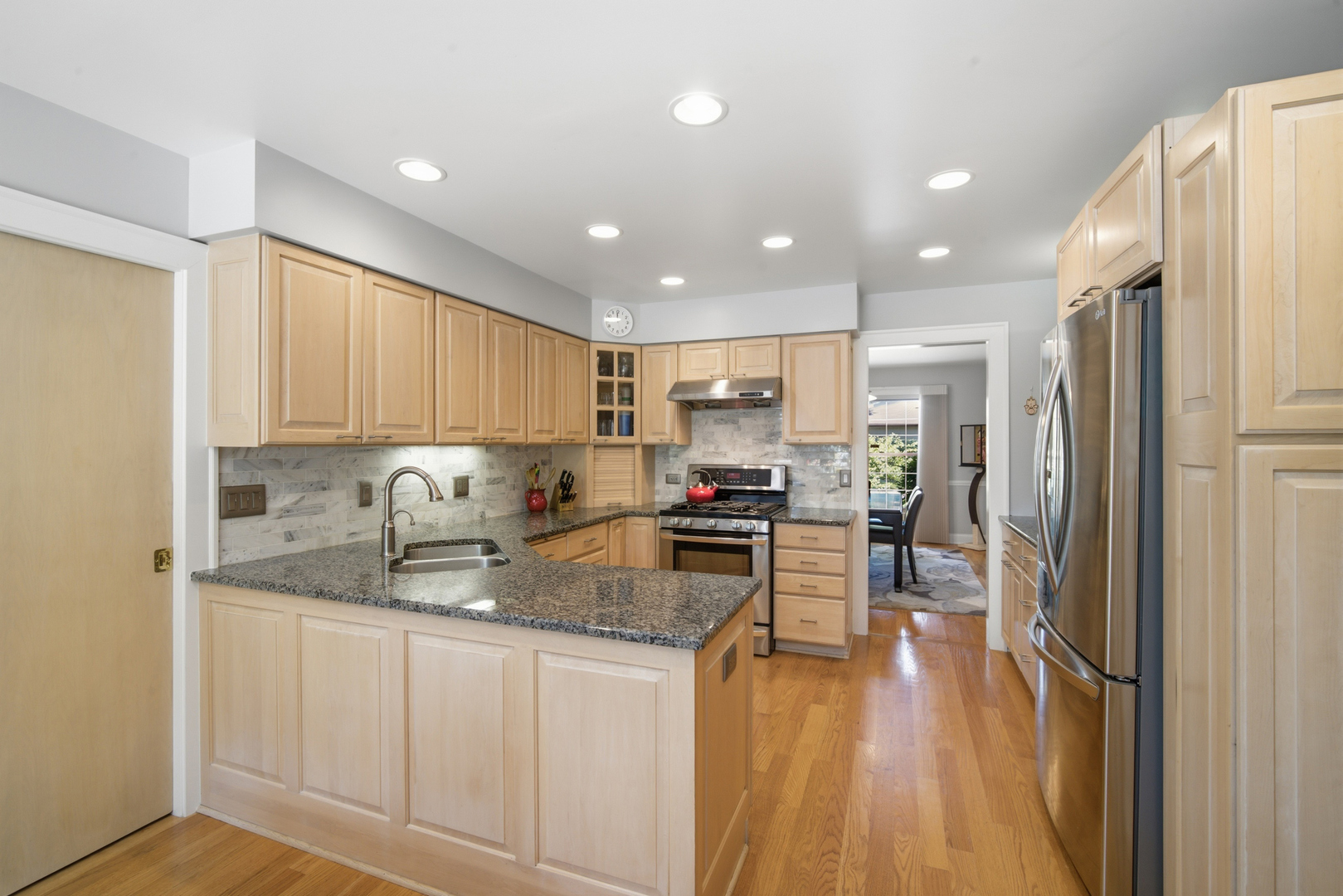 301 Earls Court Property Photo 13