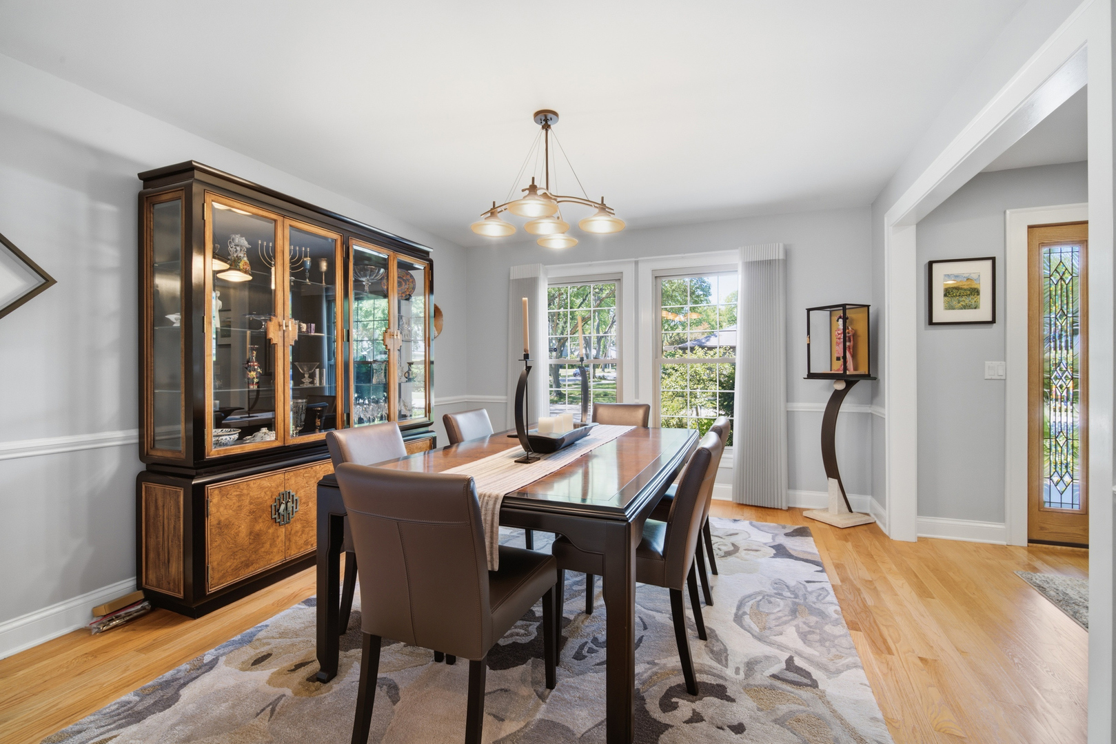 301 Earls Court Property Photo 15