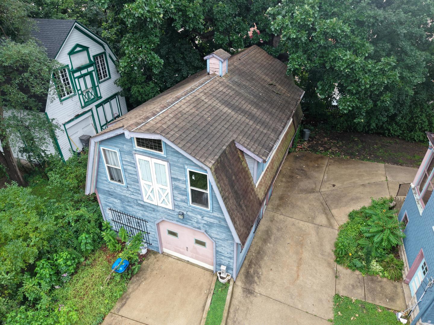 705 W Highland Avenue Property Photo 6