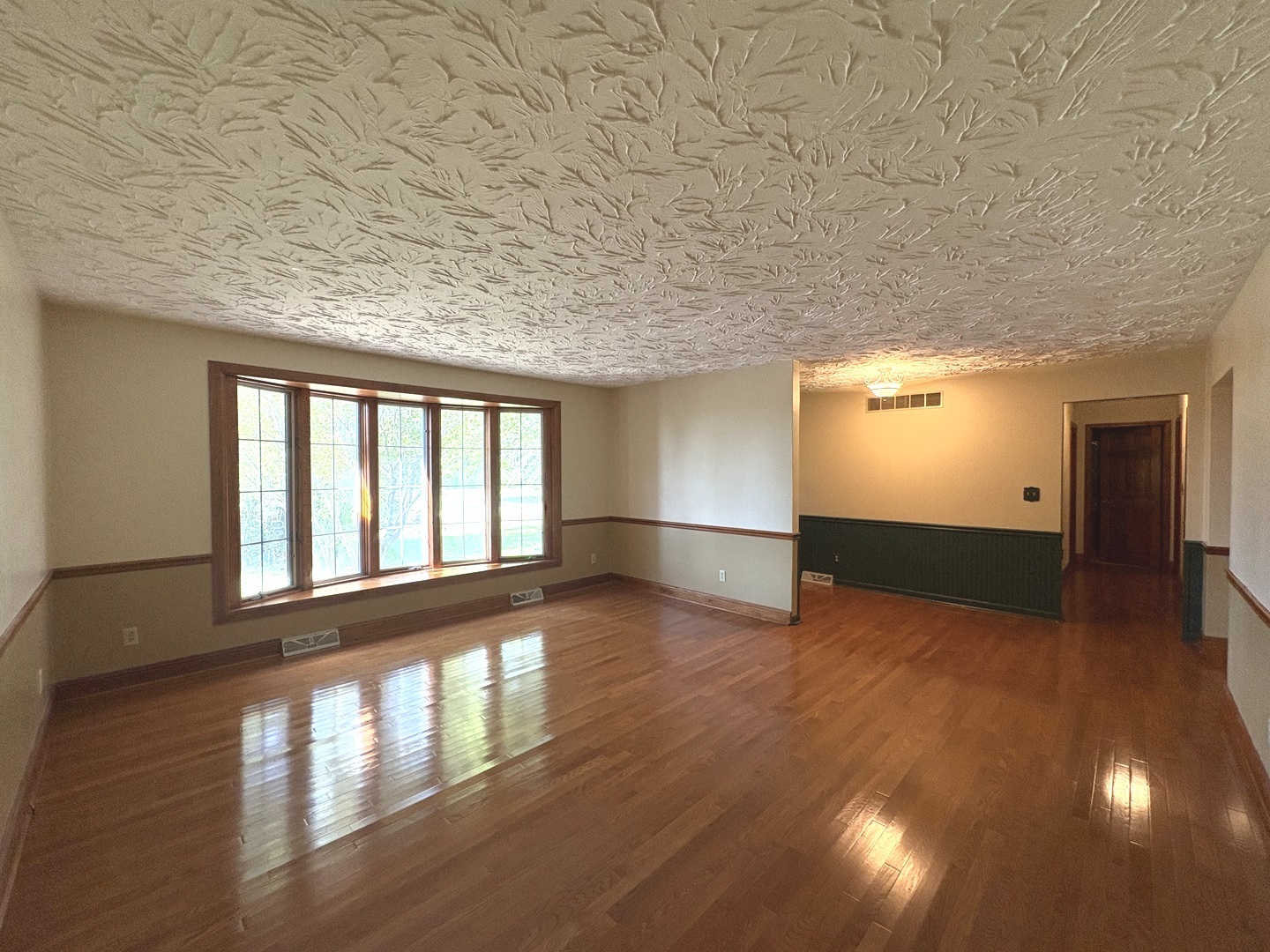 1724 Highland Place Property Photo 3