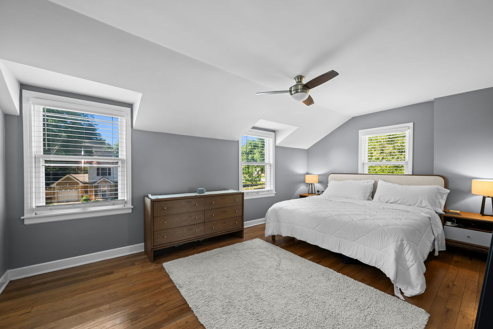 12720355 Property Photo 9