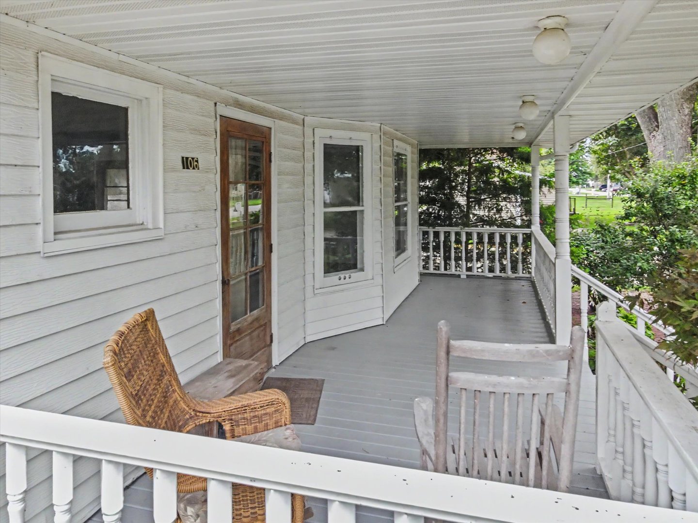 106 S Pine Street Property Photo 6