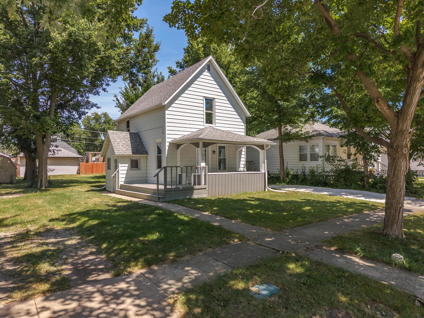 529 E Timber Street Property Photo 2