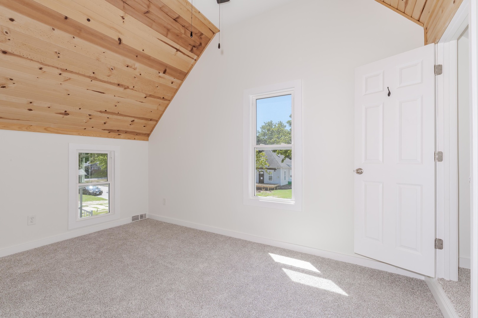 529 E Timber Street Property Photo 26