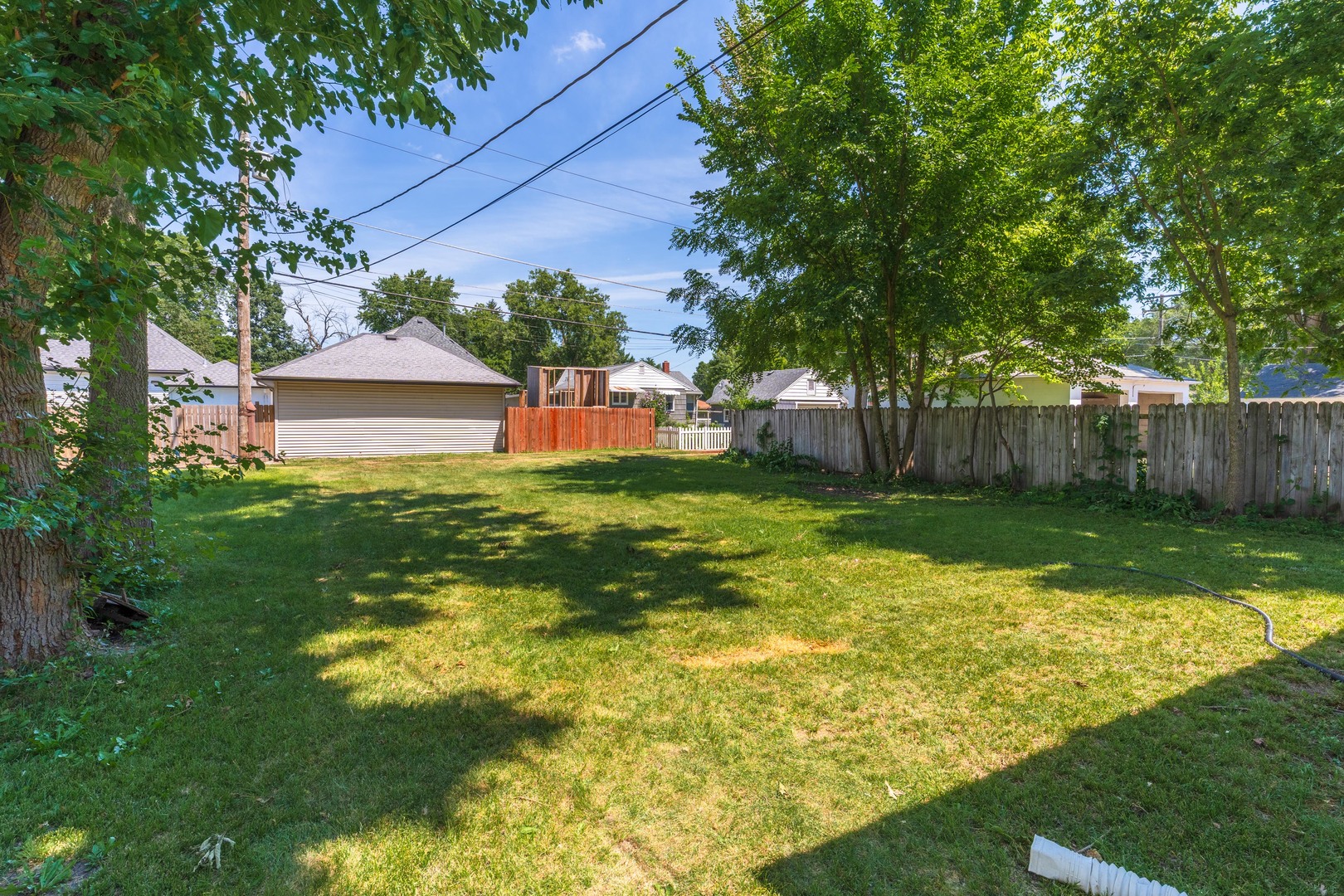 529 E Timber Street Property Photo 32