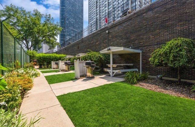 5455 N Sheridan Road 3108 Property Photo 17
