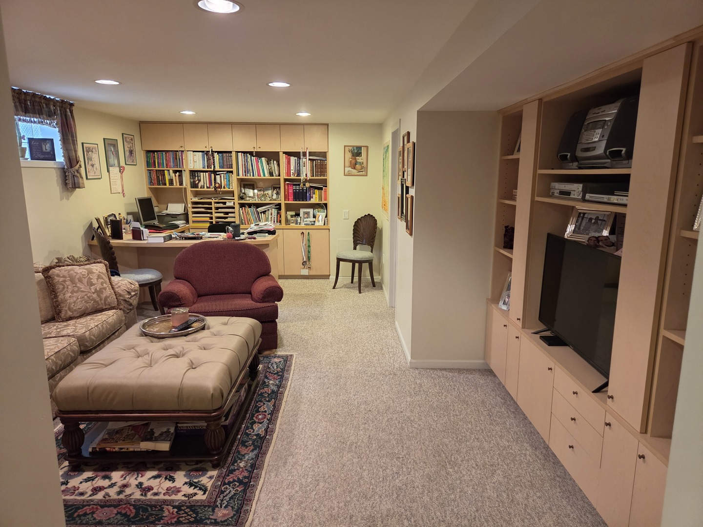 4747 S Leclaire Avenue Property Photo 8