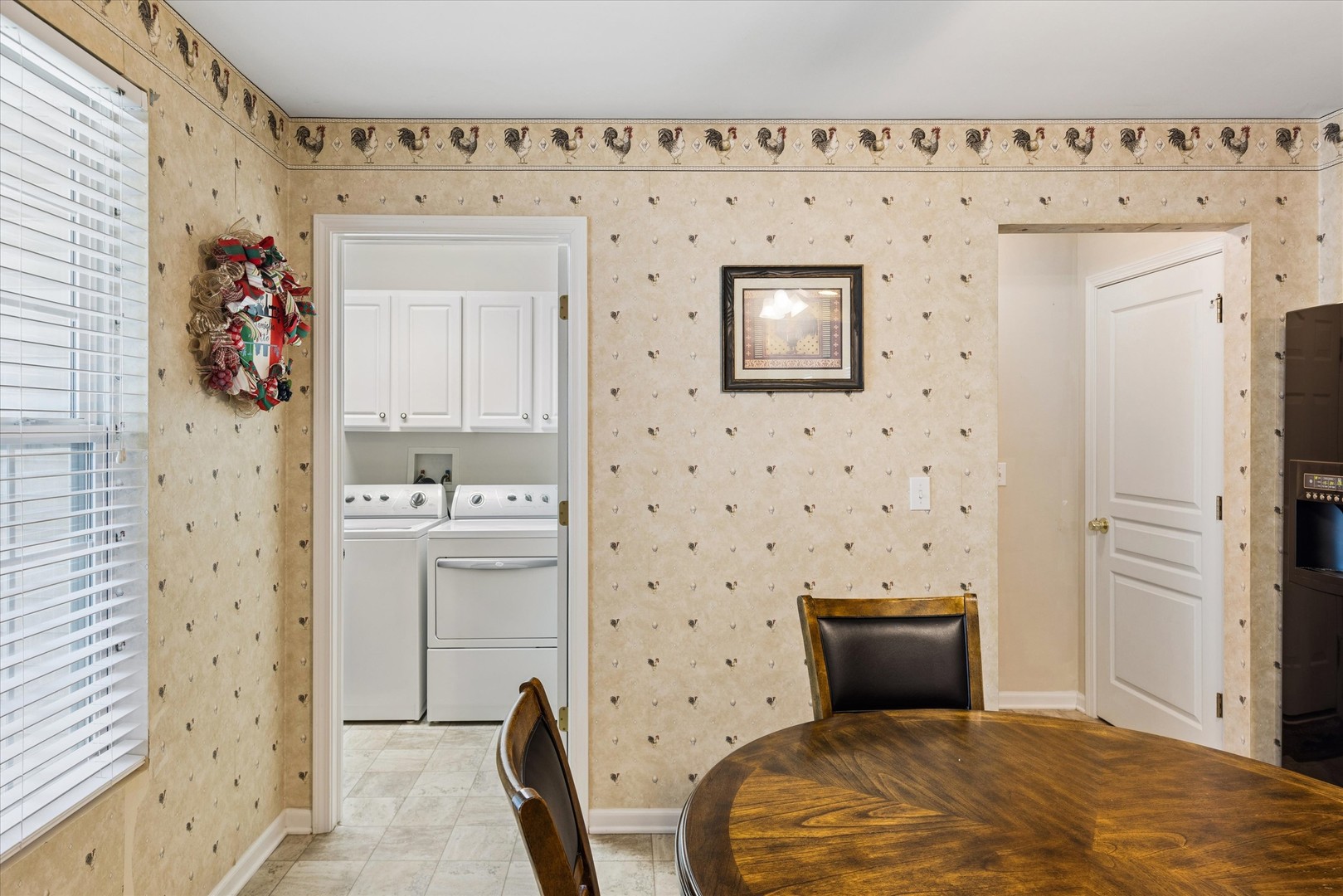 604 S Curran Road Property Photo 15