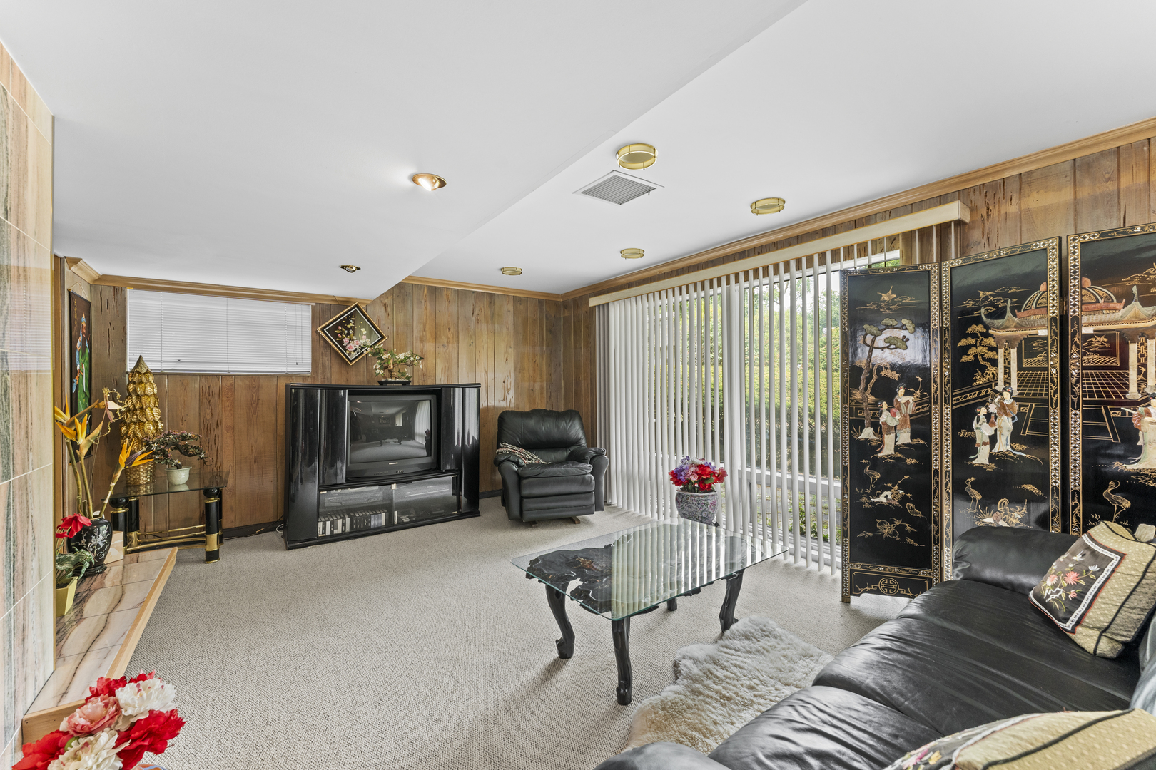 9055 Kenton Avenue Property Photo 13