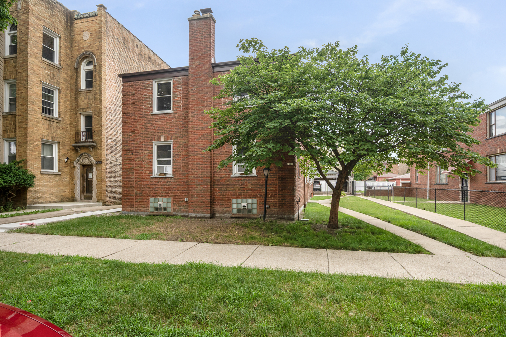 9032 S Laflin Street Property Photo
