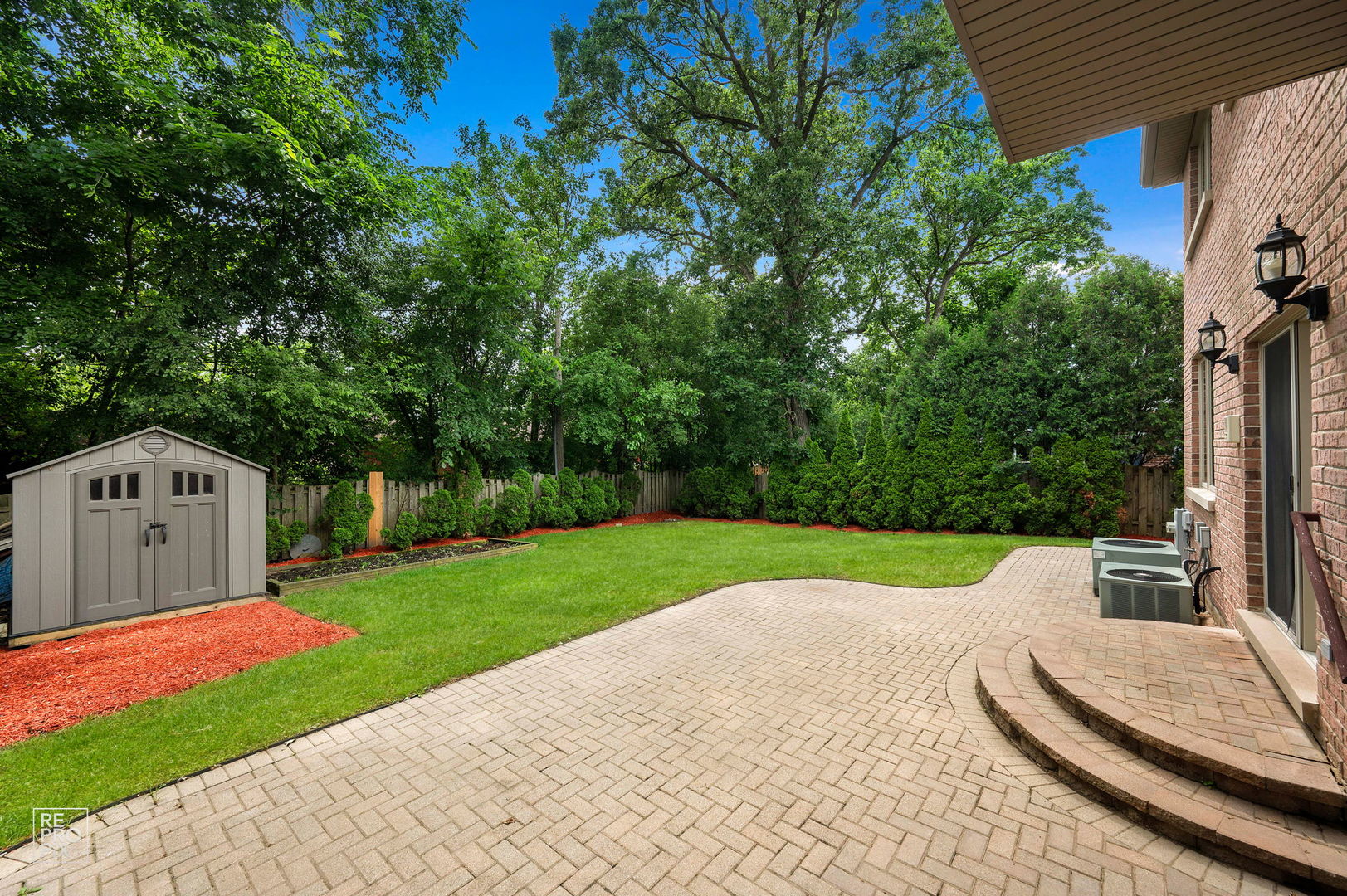 1017 E Red Oak Street Property Photo 46